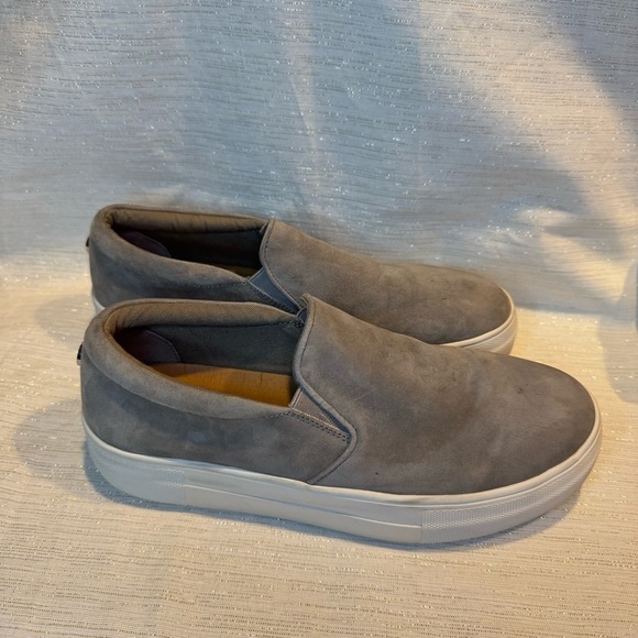 Steve Madden Gills Gray Leather Slip On Low Walking Shoes Sneaker Women Size 7 - Picture 11 of 12